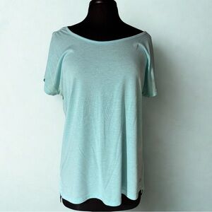 Aqua short sleeve lattice shoulder athletic tshirt
